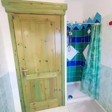 Re - Aurora Rimedia A 50 Metri Dal Mare * אורוסיי