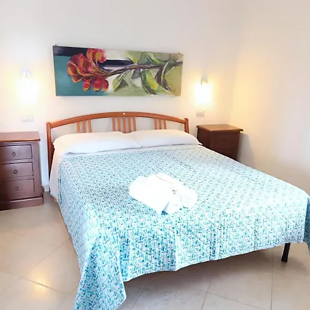 Re - Aurora Rimedia A 50 Metri Dal Mare דירה *